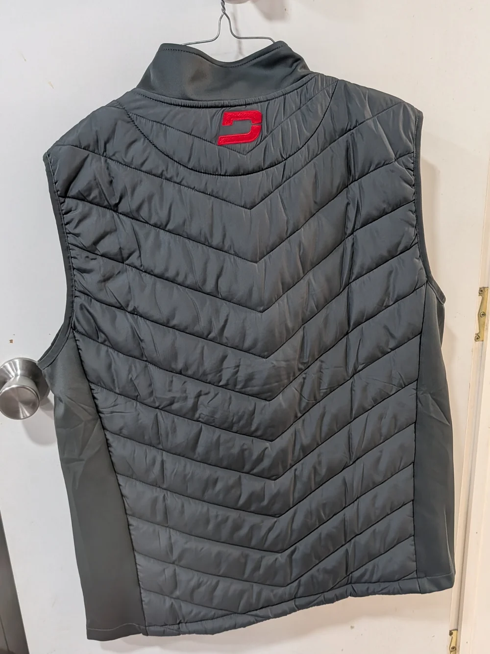 Druids Men's Gray Quilted Vest with Red Trim